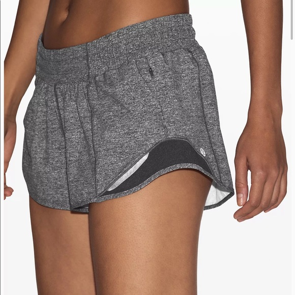 Lululemon Hotty Hot Shorts - Picture 7 of 7